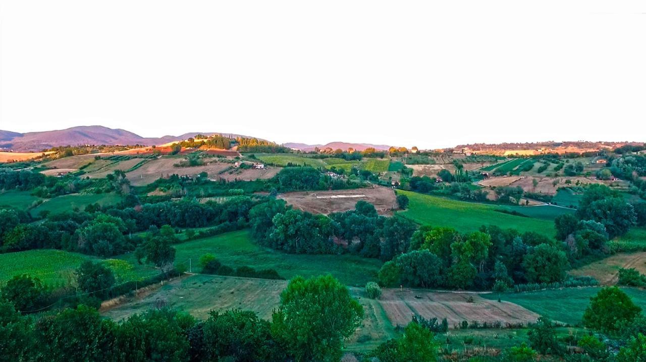 Casale San Pietro Bed and Breakfast Otricoli Buitenkant foto