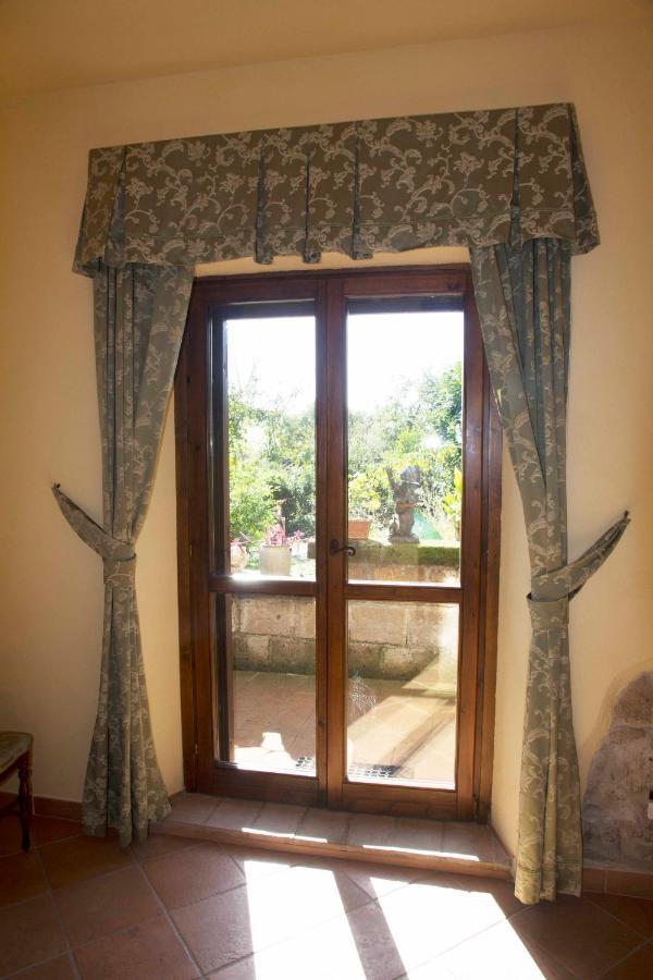 Casale San Pietro Bed and Breakfast Otricoli Buitenkant foto
